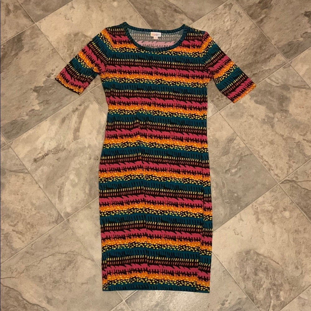 L U L A R O E brand dress !! The “JULIA” Colorful Striped Women's Dress